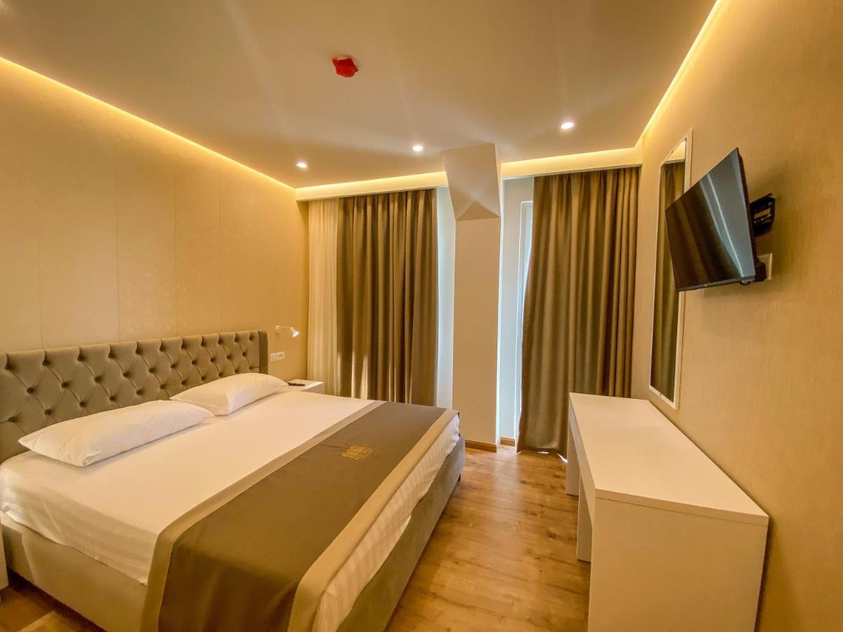 Red Hill Hotel تيرانا المظهر الخارجي الصورة